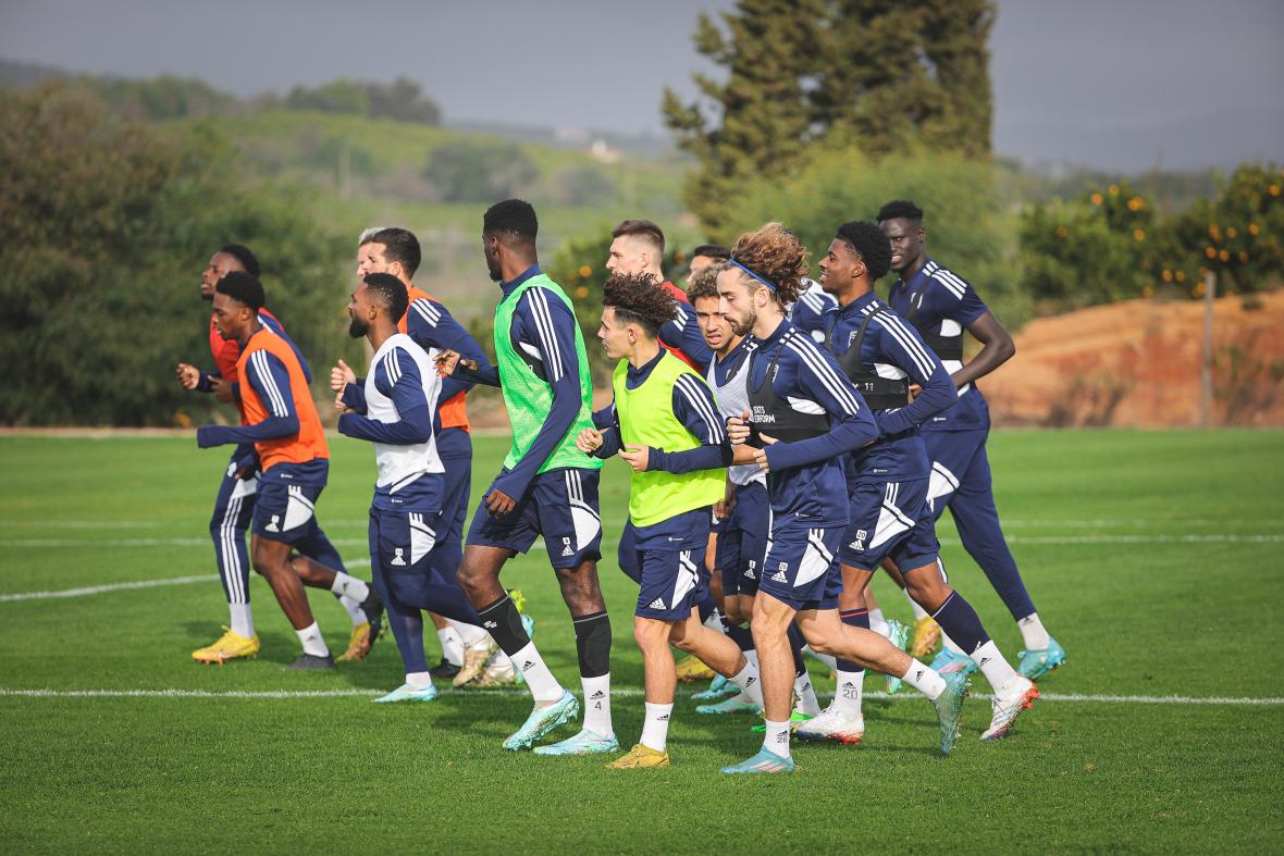 Entrainement du lundi 12 décembre 2022 - Stage Portugal Entrainement du lundi 12 décembre 2022 - Stage Portugal