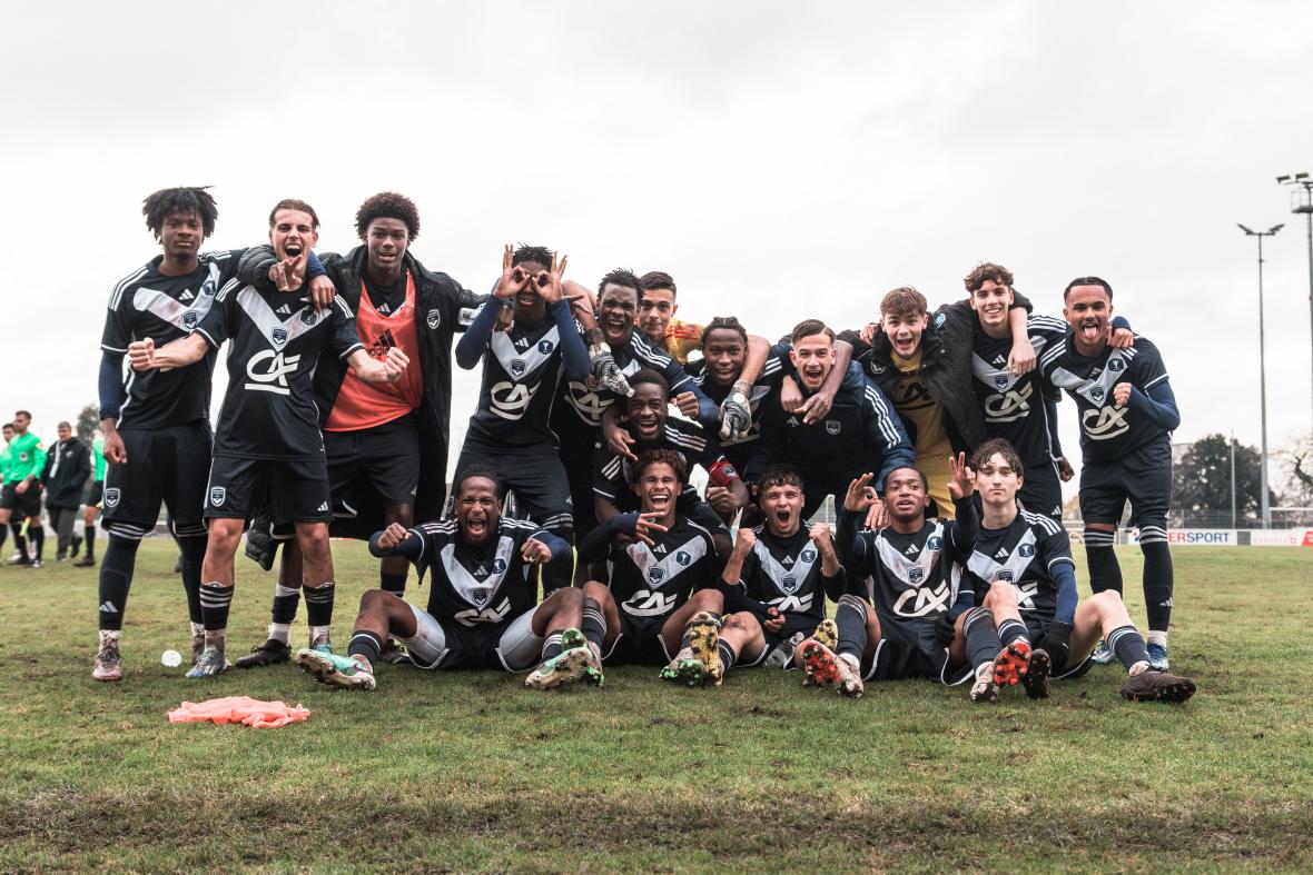 L'équipe U19 des Girondins, qualifiée pour le tour suivant en Coupe Gambardella (décembre 2023) L'équipe U19 des Girondins, qualifiée pour le tour suivant en Coupe Gambardella (décembre 2023)