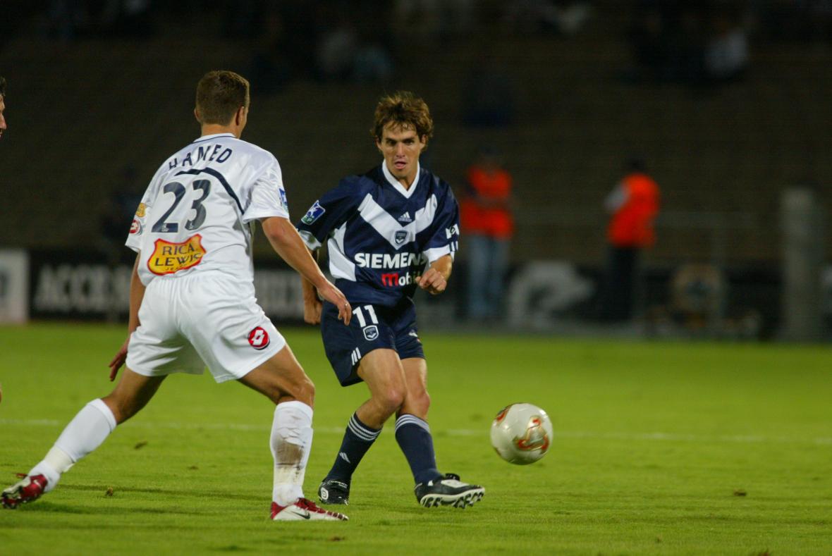 Sávio, joueur des Girondins lors de la saison 2002-2003 Sávio, joueur des Girondins lors de la saison 2002-2003
