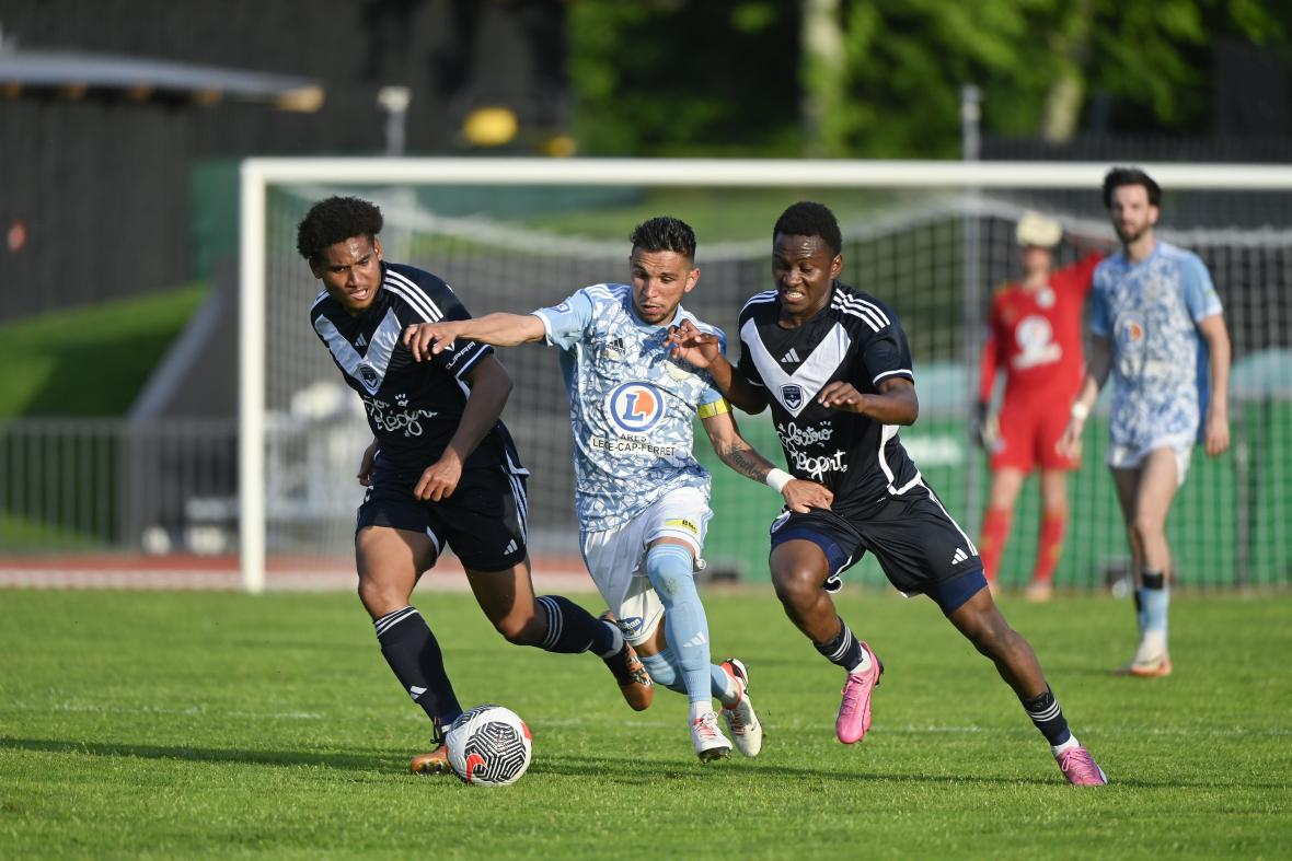 Match Bordeaux 2 - Lège-Cap-Ferret / National 3 / Mai 2024 / Saison 2023-2024