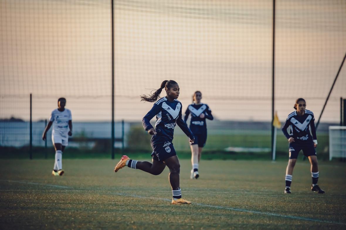 Féminines Féminines