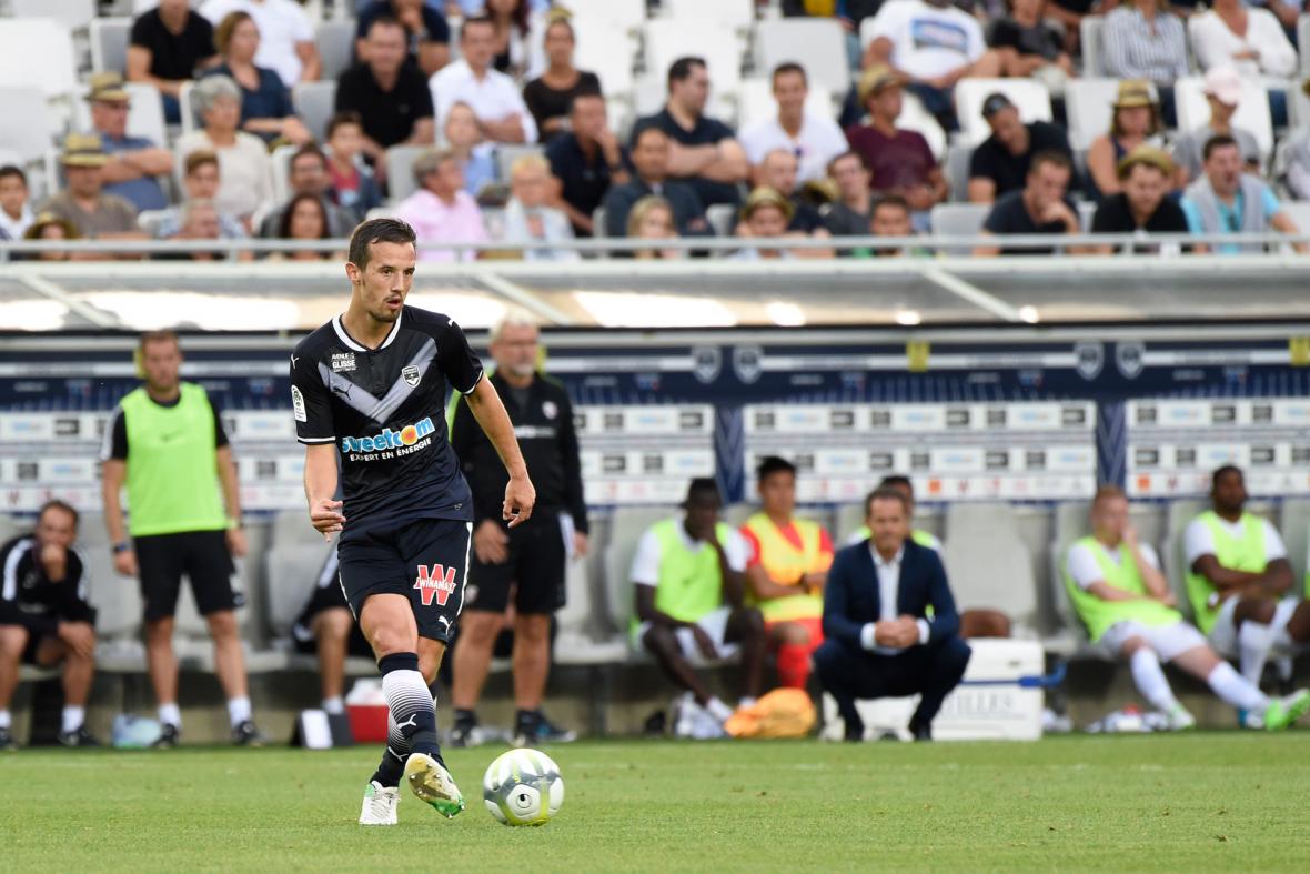 Official FC Girondins de Bordeaux Soccer Game-Worn Jerseys Auctions - MatchWornShirt