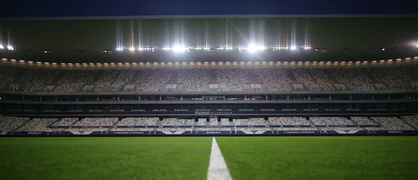 Le Matmut ATLANTIQUE, juste avant Bordeaux-Paris SG (saison 2020-2021) Le Matmut ATLANTIQUE, juste avant Bordeaux-Paris SG (saison 2020-2021)
