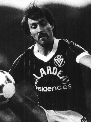 RENÉ GIRARD