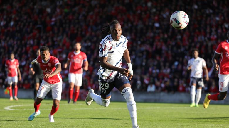 Nîmes-Bordeaux (J14 Ligue 2 BKT, Saison 2022-2023) Nîmes-Bordeaux (J14 Ligue 2 BKT, Saison 2022-2023)