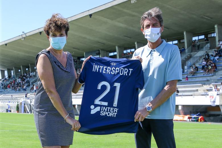 Muriel Savariau (Intersport) et Frédéric Longuépée Muriel Savariau (Intersport) et Frédéric Longuépée
