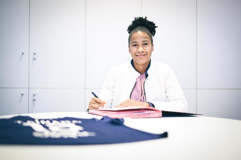 Tainara de Souza da Silva arrive à Bordeaux (Janvier 2022)