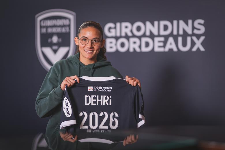 Marie Dehri signe son premier contrat professionnel (Mars 2023)