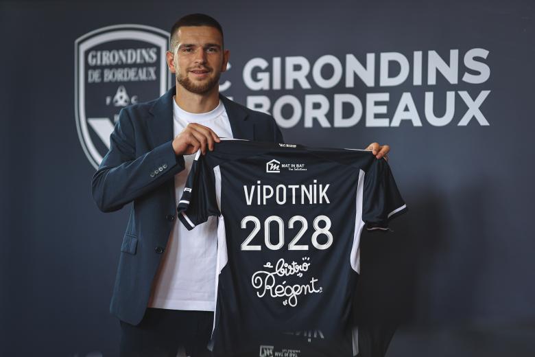 Zan Vipotnik s'engage aux Girondins de Bordeaux (juillet 2023)
