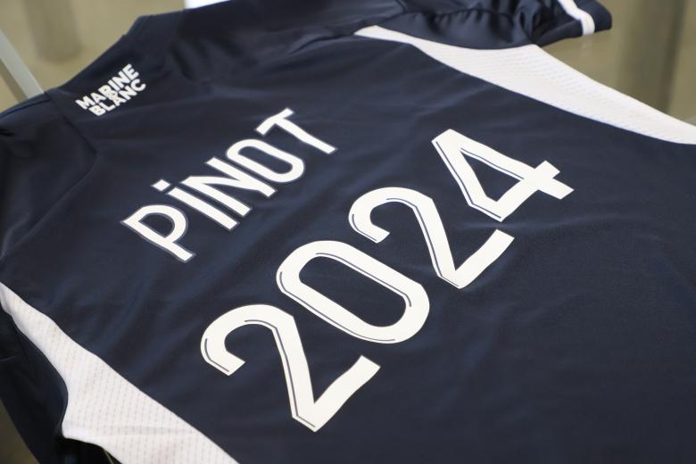 Laurine Pinot s'engage aux Girondins de Bordeaux (août 2023) Laurine Pinot s'engage aux Girondins de Bordeaux (août 2023)