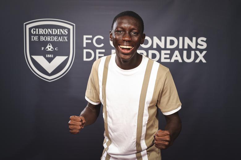 Nfansu Njie signe son premier contrat aux Girondins (octobre 2023)