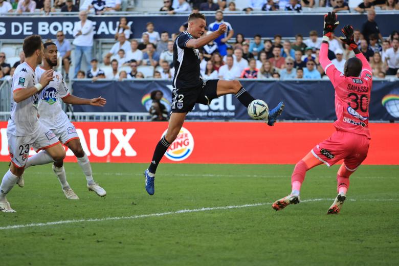 Bordeaux - Laval (0-1) / Ligue 2 BKT - J10 / Saison 2023-2024 Bordeaux - Laval (0-1) / Ligue 2 BKT - J10 / Saison 2023-2024