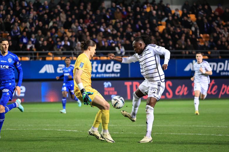 Ligue 2 BKT, ESTAC Troyes-FC Girondins de Bordeaux-, Saison 2023/2024 Ligue 2 BKT, ESTAC Troyes-FC Girondins de Bordeaux-, Saison 2023/2024