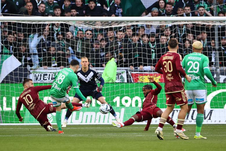 Ligue 2 BKT, AS Saint-Etienne - FC Girondins de Bordeaux, Saison 2023/2024 Ligue 2 BKT, AS Saint-Etienne - FC Girondins de Bordeaux, Saison 2023/2024