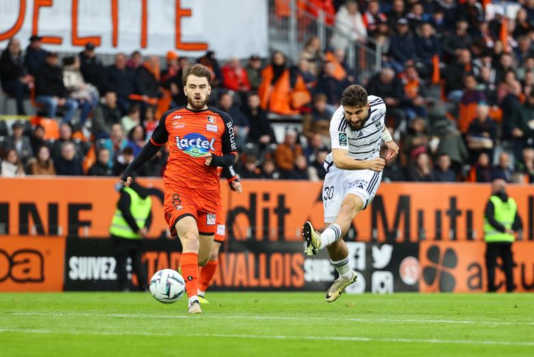 Ligue 2 BKT, Stade Lavallois Mayenne FC - FC Girondins de Bordeaux, Saison 2023/2024 Ligue 2 BKT, Stade Lavallois Mayenne FC - FC Girondins de Bordeaux, Saison 2023/2024