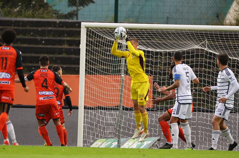 Ligue 2 BKT, Stade Lavallois Mayenne FC - FC Girondins de Bordeaux, Saison 2023/2024 Ligue 2 BKT, Stade Lavallois Mayenne FC - FC Girondins de Bordeaux, Saison 2023/2024