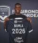Emmanuel Biumla signe son premier contrat professionnel (Mai 2023)