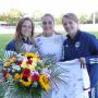 Remise du bouquet pour le départ de Sophie Istillart