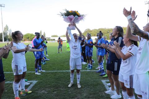 Haie d'honneur pour le départ de Sophie Istillart