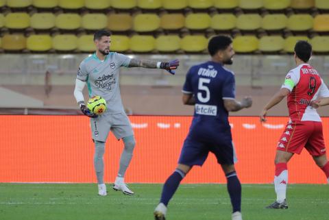 Benoît Costil replace ses coéquipiers