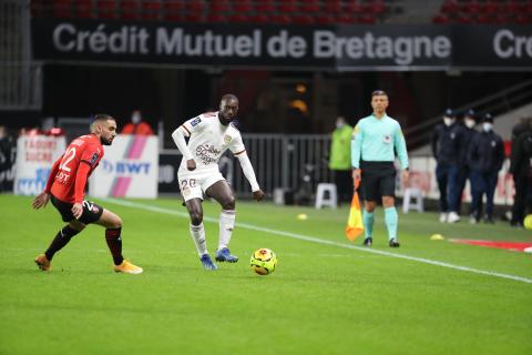 Youssouf Sabaly face à Romain del Castillo