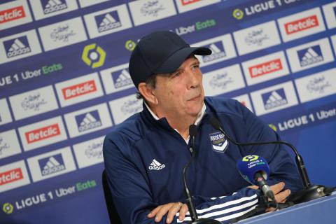 Jean-Louis Gasset en conférence d'après-match face à Brest