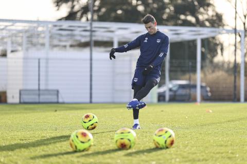 Travail de passes pour le capitaine bordelais