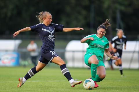 Axelle Touzeau sous le maillot bordelais