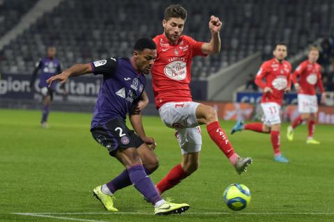 Paul Lasne face au Toulouse FC