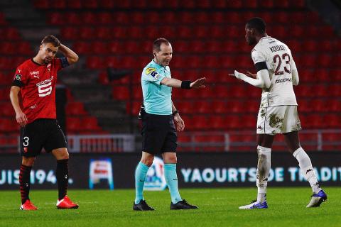 Monsieur Florent Batta, arbitre en Ligue 1