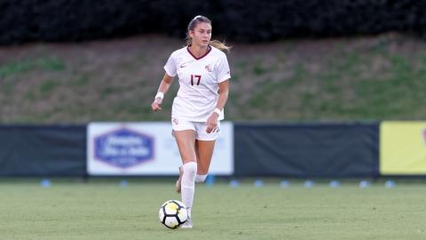 Malia Berkely sous le maillot de FSU (Etats-Unis)