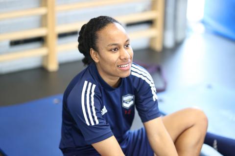 Mickaëlla Cardia souriante pendant l'entraînement