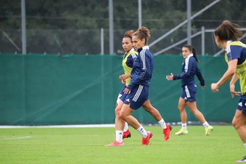 Premier jour de nos féminines en Suède