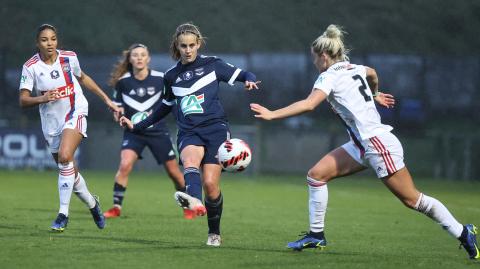 Bordeaux - Lyon s'inclinent face à Lyon (0-4)