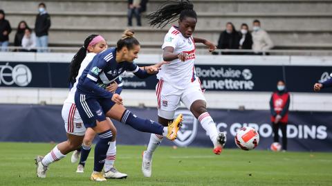 Bordeaux - Lyon s'inclinent face à Lyon (0-4)