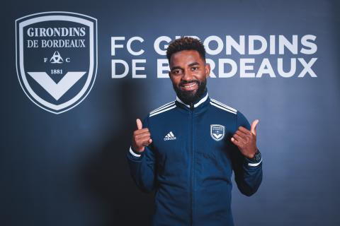 Vital Nsimba signe aux Girondins (juin 2022)