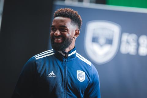 Vital Nsimba signe aux Girondins (juin 2022)