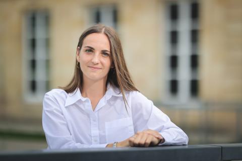 Amandine Herbert signe professionnel aux Girondins (septembre 2022)