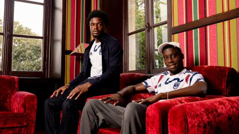 Malcom Bokele et Josh Maja portent le maillot third (octobre 2022)