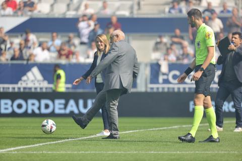 Les anciens joueurs lors du match anniversaire des 141 ans (octobre 2022)