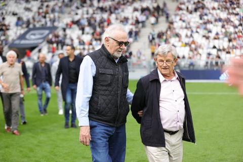 Les anciens joueurs lors du match anniversaire des 141 ans (octobre 2022)