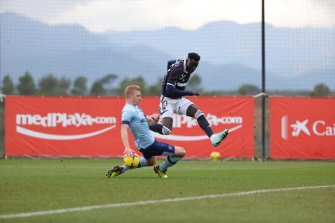 Amical Brentford Badji