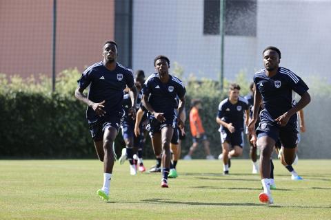 Match Amical / Saison 2023-2024 / Bordeaux-Pau (1-1)