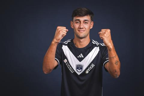 Pedro Diaz s'engage aux Girondins de Bordeaux (août 2023)