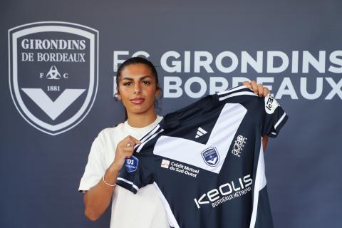 Nesrine Bahlouli s'engage aux Girondins de Bordeaux (août 2023)