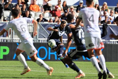 Bordeaux - Laval (0-1) / Ligue 2 BKT - J10 / Saison 2023-2024