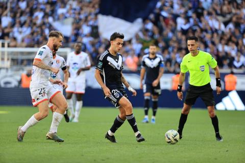 Bordeaux - Laval (0-1) / Ligue 2 BKT - J10 / Saison 2023-2024