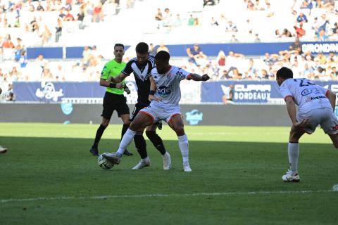 Bordeaux - Laval (0-1) / Ligue 2 BKT - J10 / Saison 2023-2024