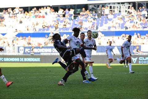 Bordeaux - Laval (0-1) / Ligue 2 BKT - J10 / Saison 2023-2024