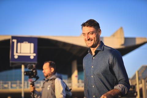 L'arrivée d'Albert Riera en images